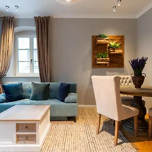Wunderschoenes Altbaujuwel In Ruhiger Innenstadtlage Apartment